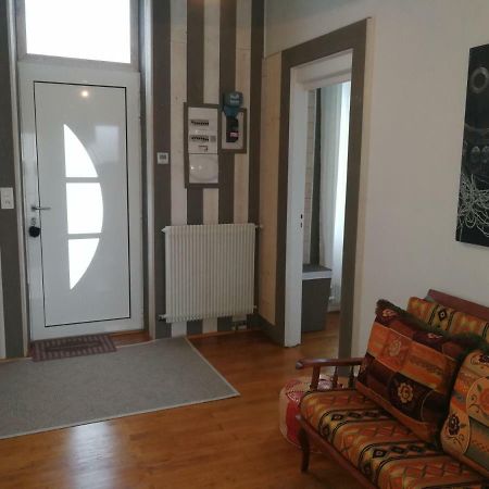 Comme Chez Vous Apartment Ruelle-sur-Touvre Exterior foto